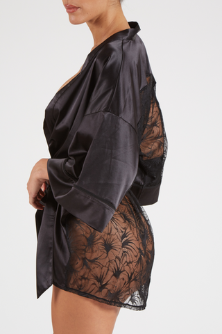 Atelier Amour Nuit à Broadway Lace Kimono