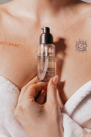 Bijoux Indiscrets Slow Sex Kissable Warming Massage Oil