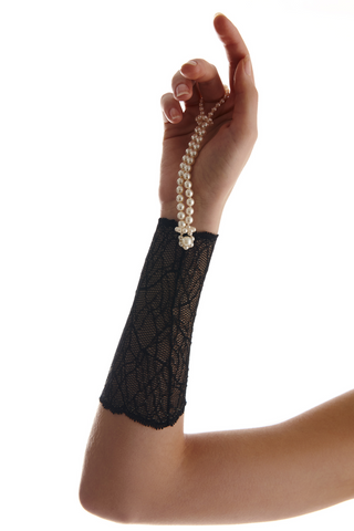 Bracli Sydney Pearl Black Lace Glove