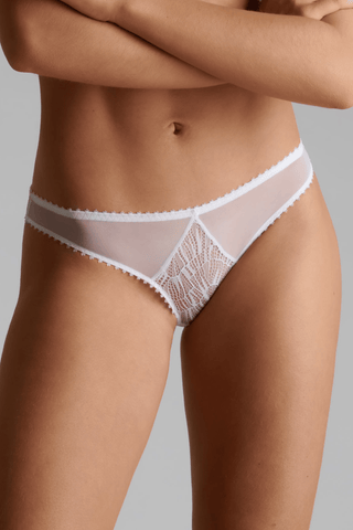 Maison Close Accroche Coeur Brief White