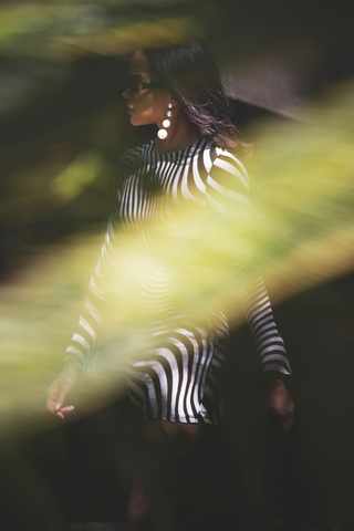 Black & White Long Sleeve Short Beach Dress Maison Close Fever - Cover Up Dress