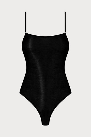 La Femme Amazone Thong Body Black