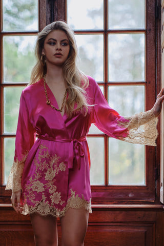 Marjolaine Victoria Short Silk Kimono Fuchsia/Platinum
