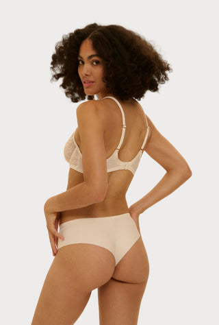 Radieuse Shorty Natural