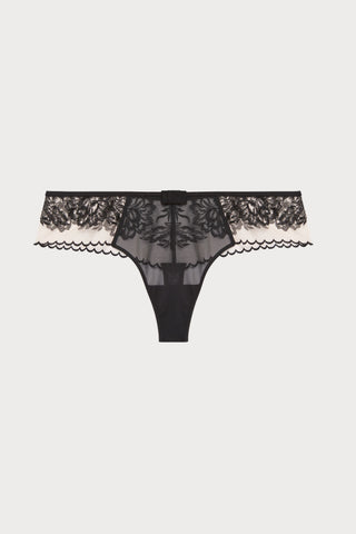 Romance Embroidery Shorty
