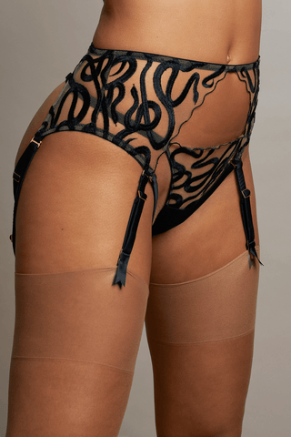 Studio Pia Naga Jet Harness Suspender