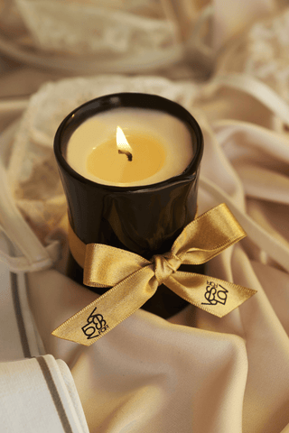 YESforLOV Bewitching Massage Candle 120g